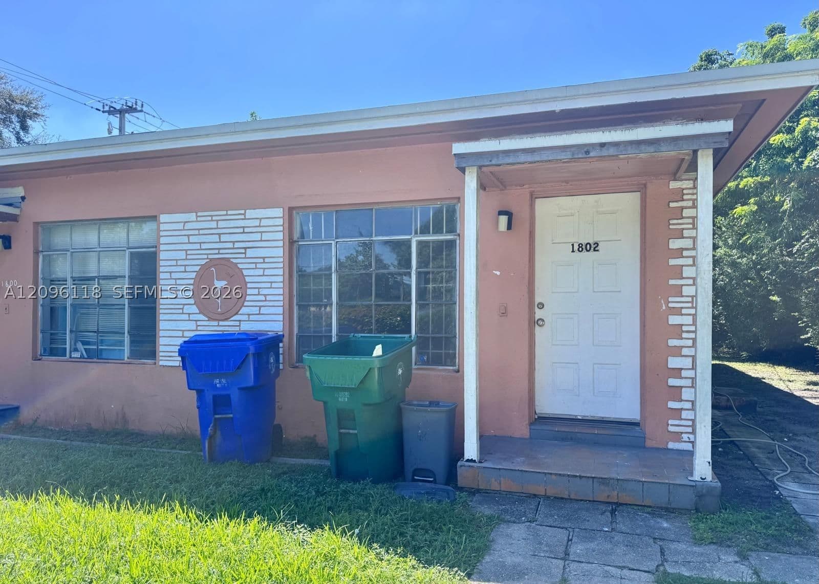 1+1 Mülk — Miami, FL 33142