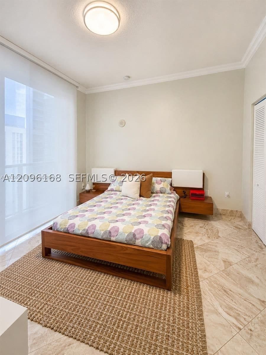 1+1 Condo — 3470 Coast Ave #H1206, Miami, FL 33137