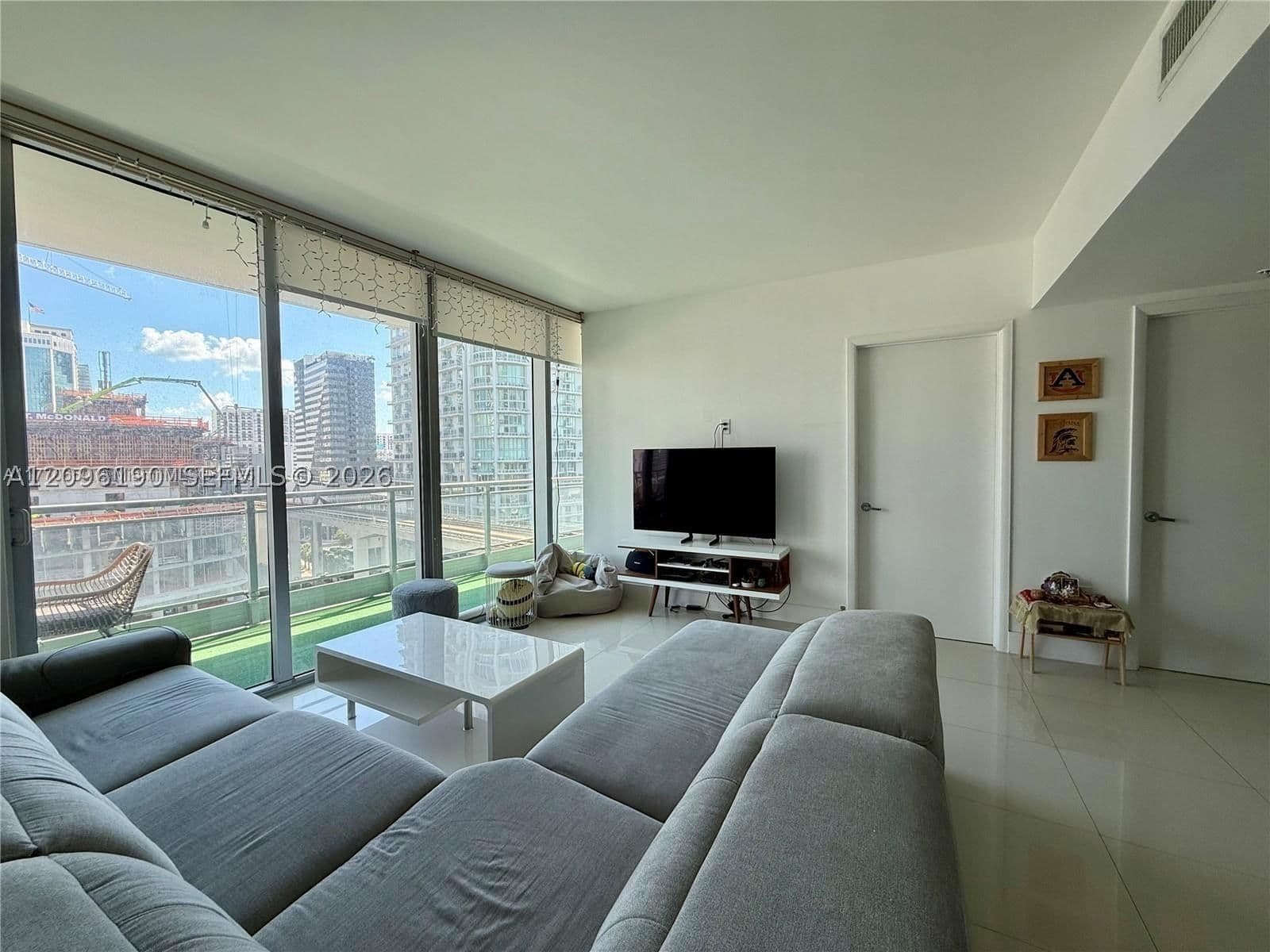2+1 Condo — 92 3rd St #1104, Miami, FL 33130