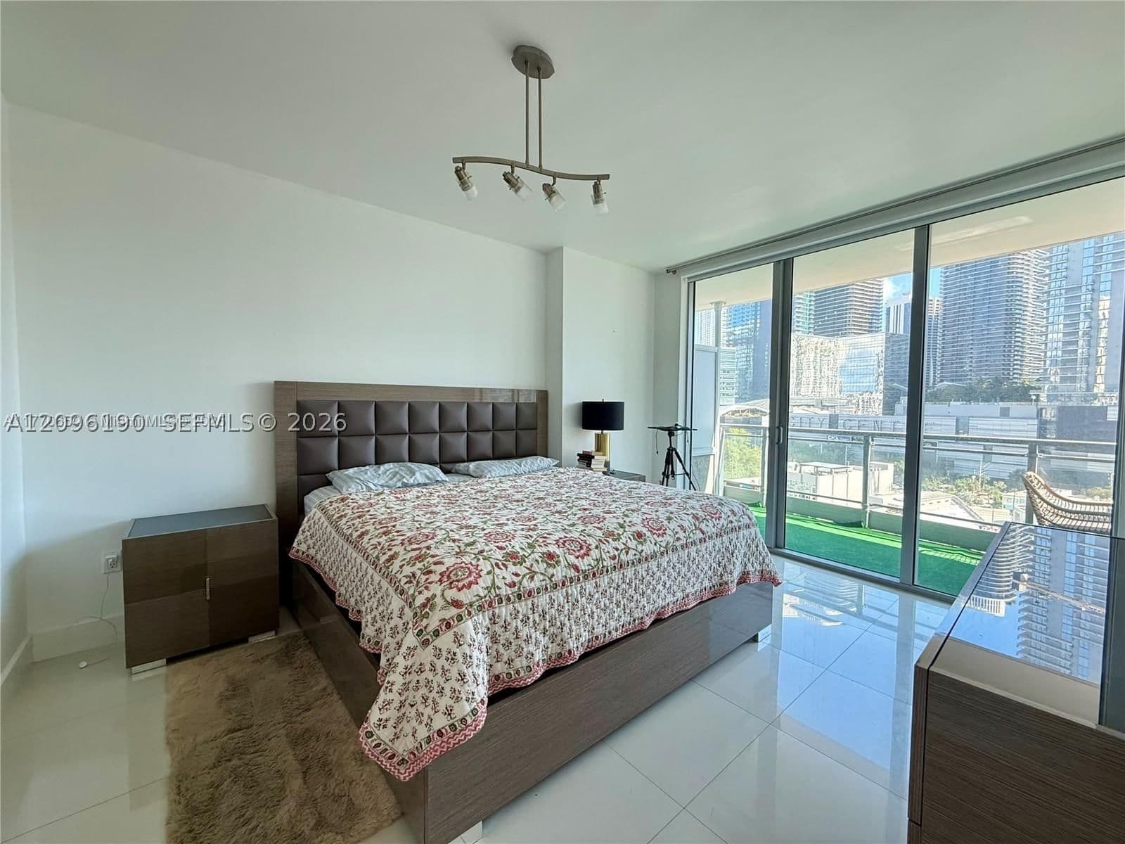2+1 Condo — 92 3rd St #1104, Miami, FL 33130