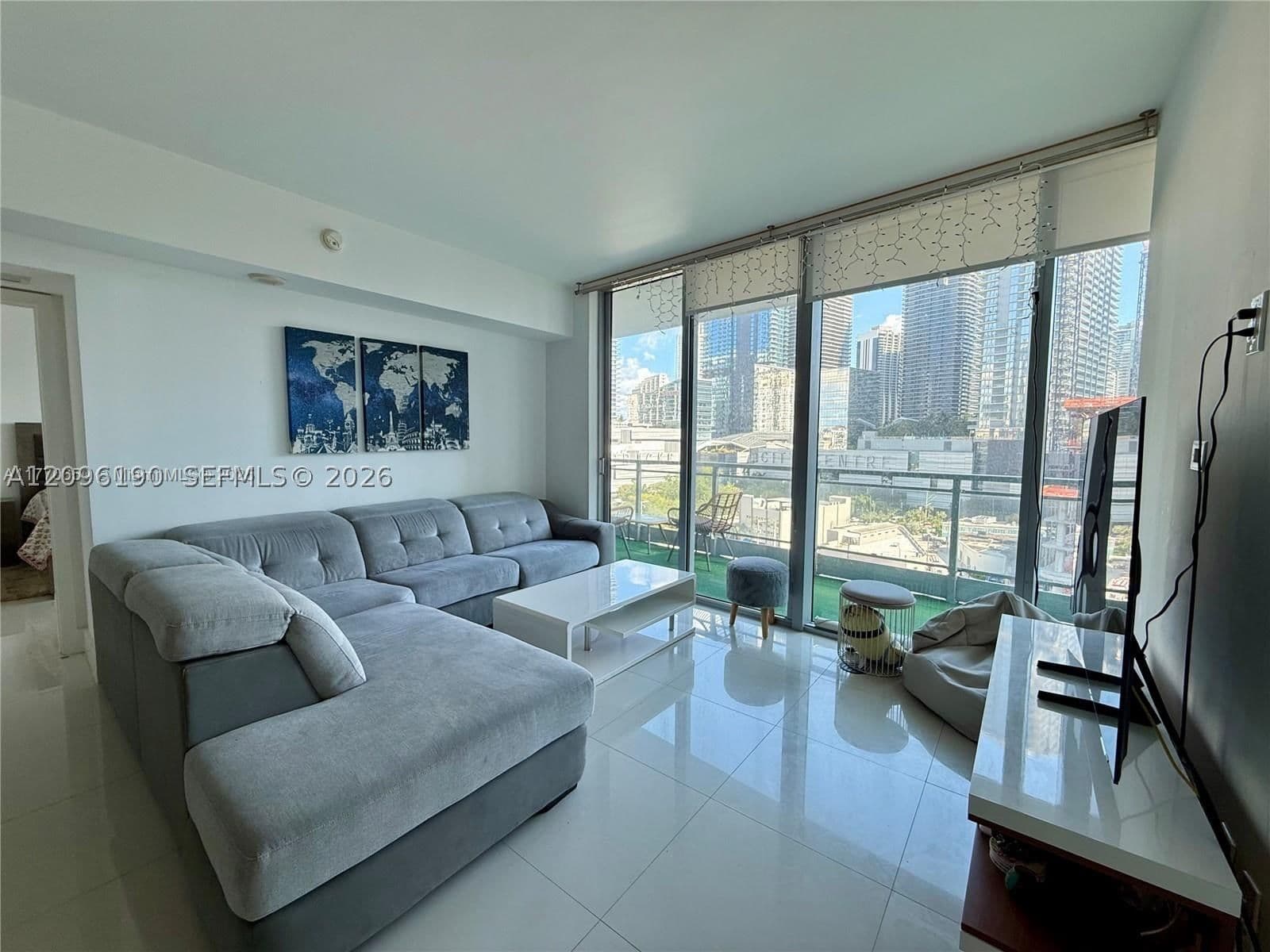 2+1 Condo — 92 3rd St #1104, Miami, FL 33130