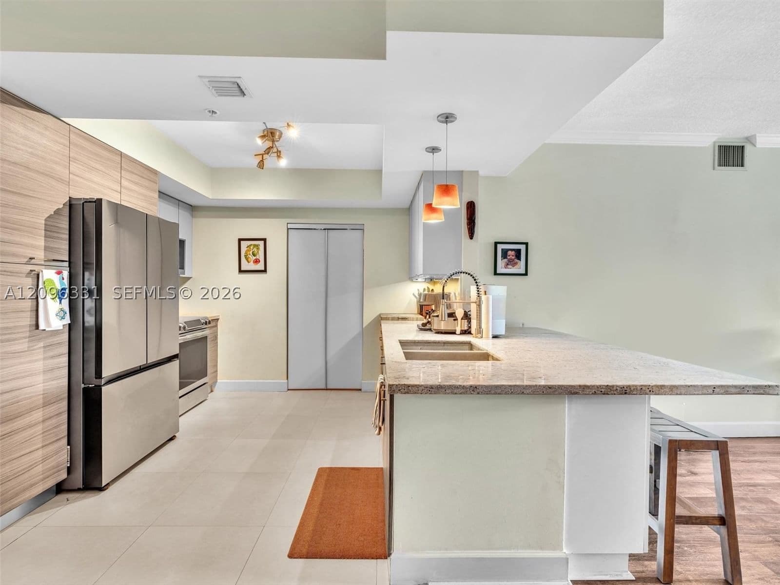 2+1 Condo — 2000 Bayshore Dr #220, Miami, FL 33137