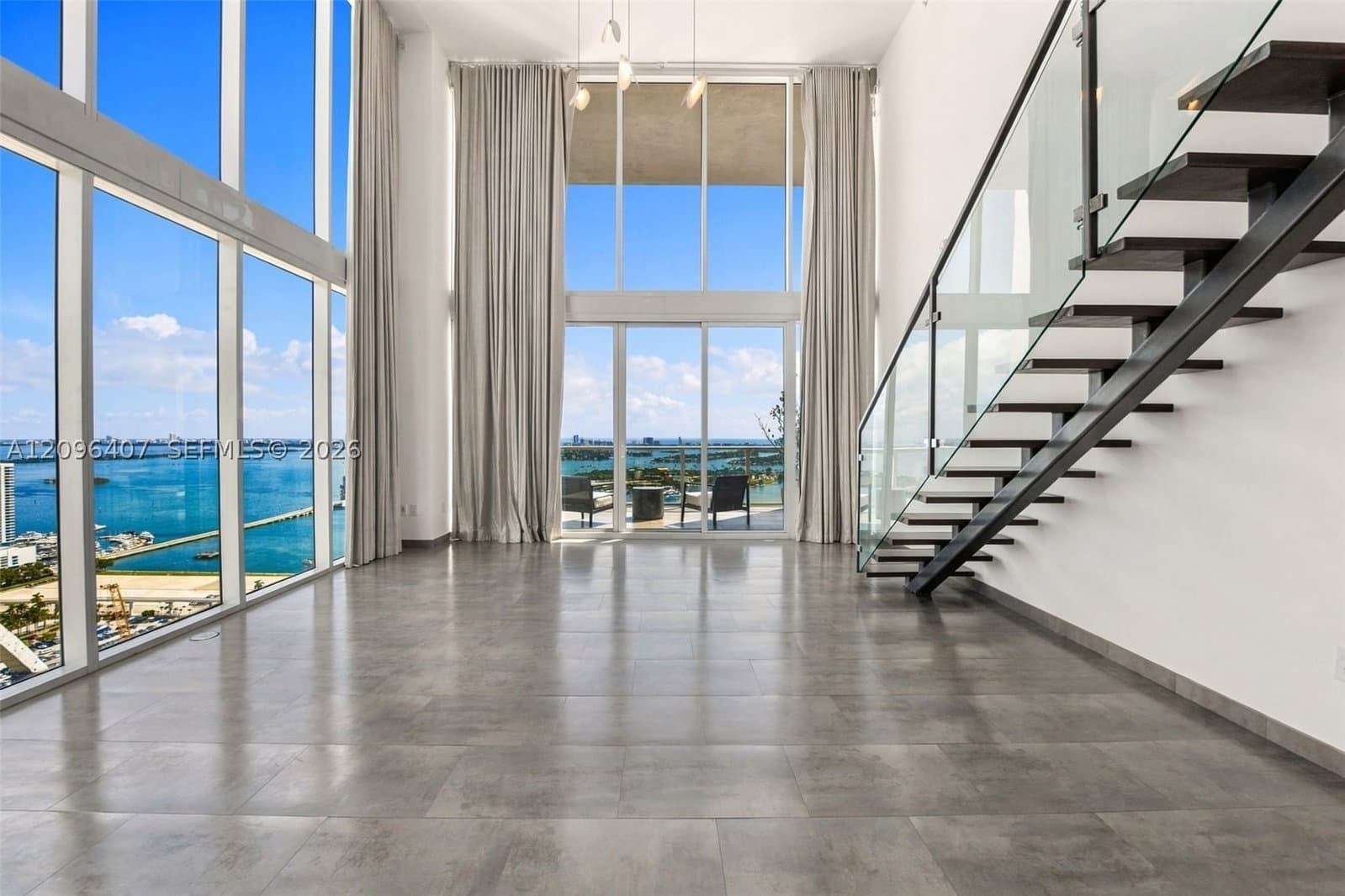2+1 Condo — 1040 Biscayne Blvd #3704, Miami, FL 33132