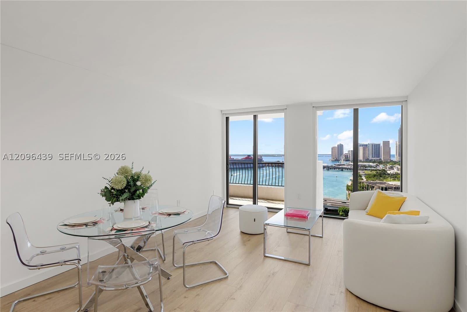 1+1 Condo — 555 15th St #26K, Miami, FL 33132