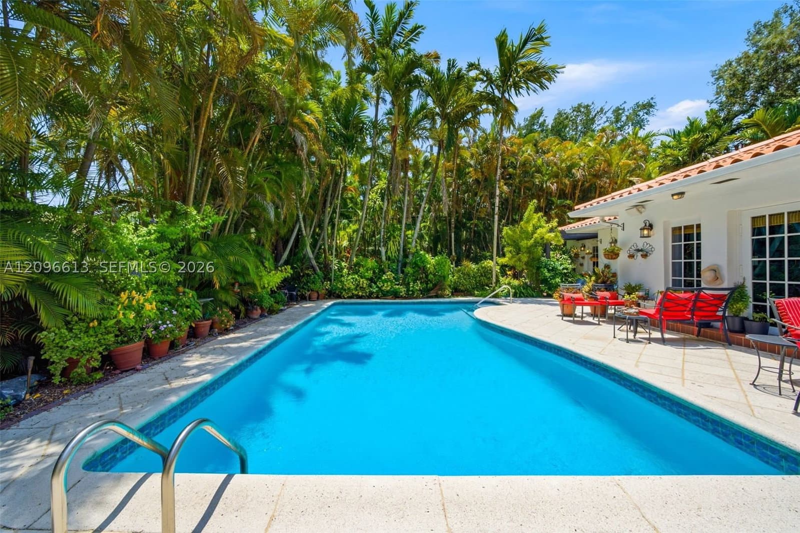 4+1 Müstakil ev — 2301 Greenway Drive, Coral Gables, FL 33134