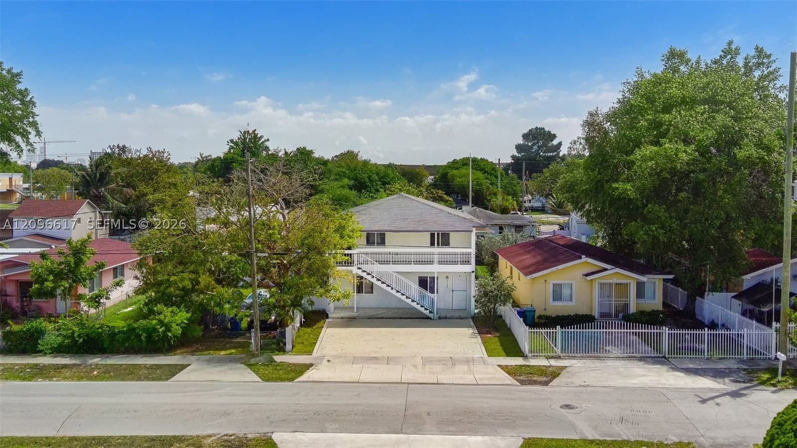 3+1 Townhouse — 2132 47th St, Miami, FL 33142