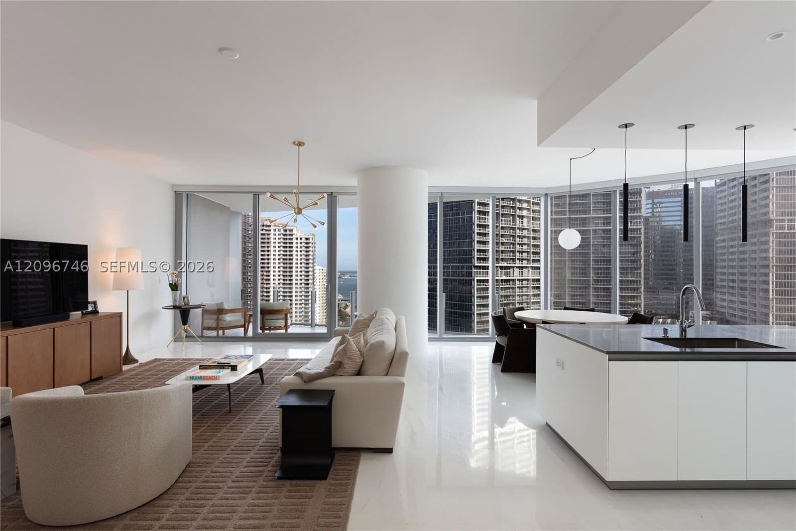 3+1 Condo — 300 Biscayne Blvd Way #2107, Miami, FL 33131