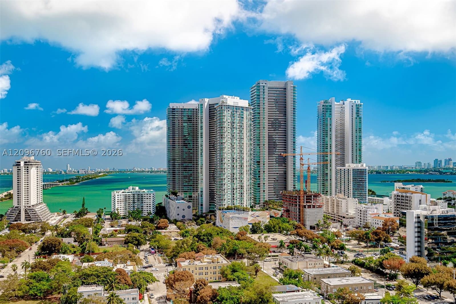 1+1 Condo — 3301 1st Ave #H2206, Miami, FL 33137