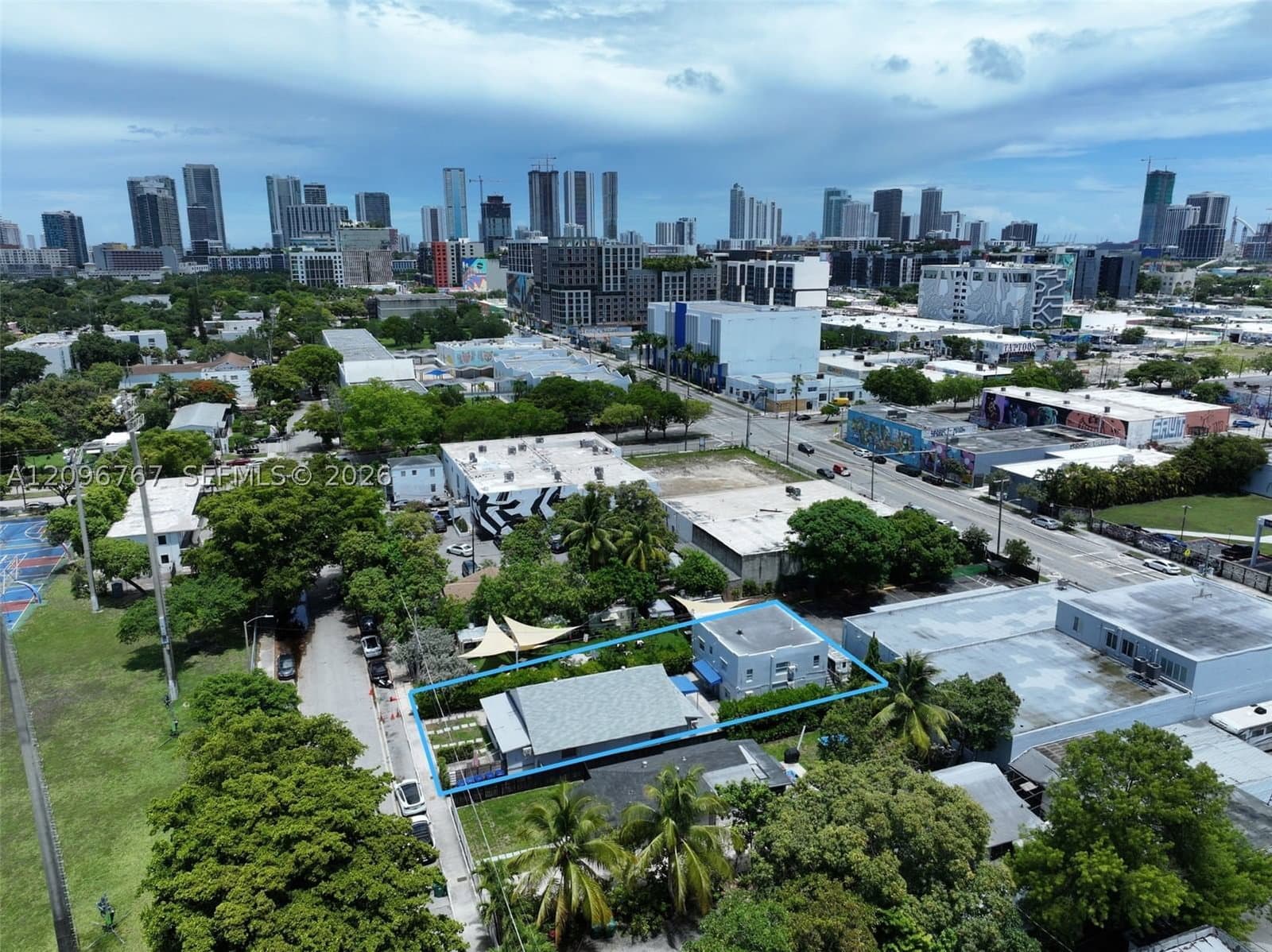 Mülk — 550 30th St, Miami, FL 33127