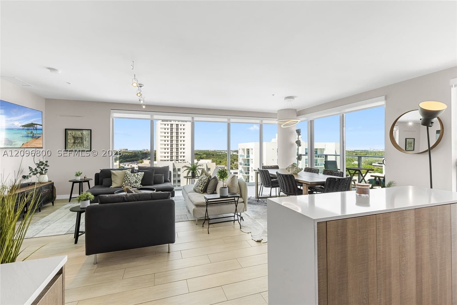 2+1 Condo — 1600 1st Ave #1202, Miami, FL 33129