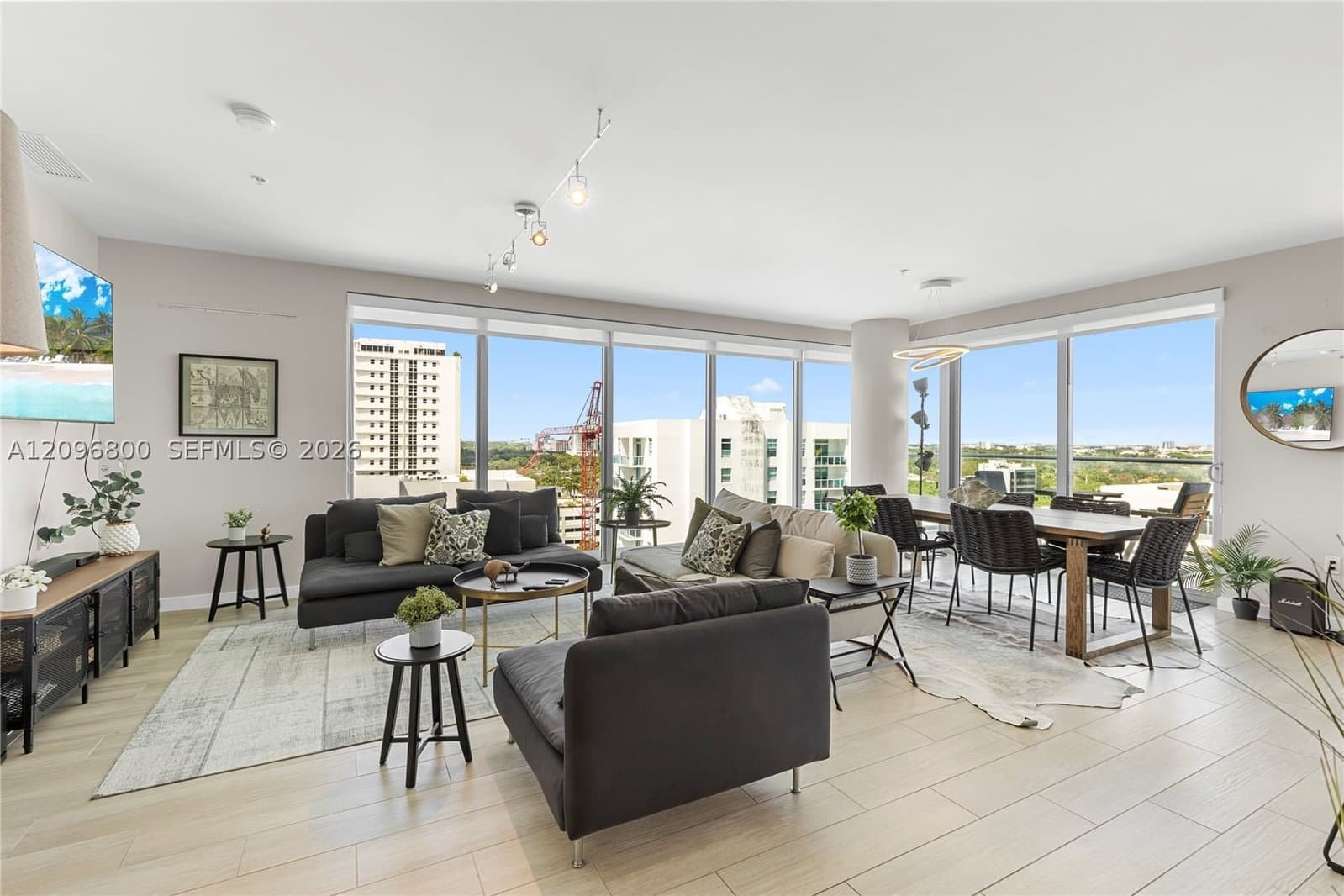 2+1 Condo — 1600 1st Ave #1202, Miami, FL 33129