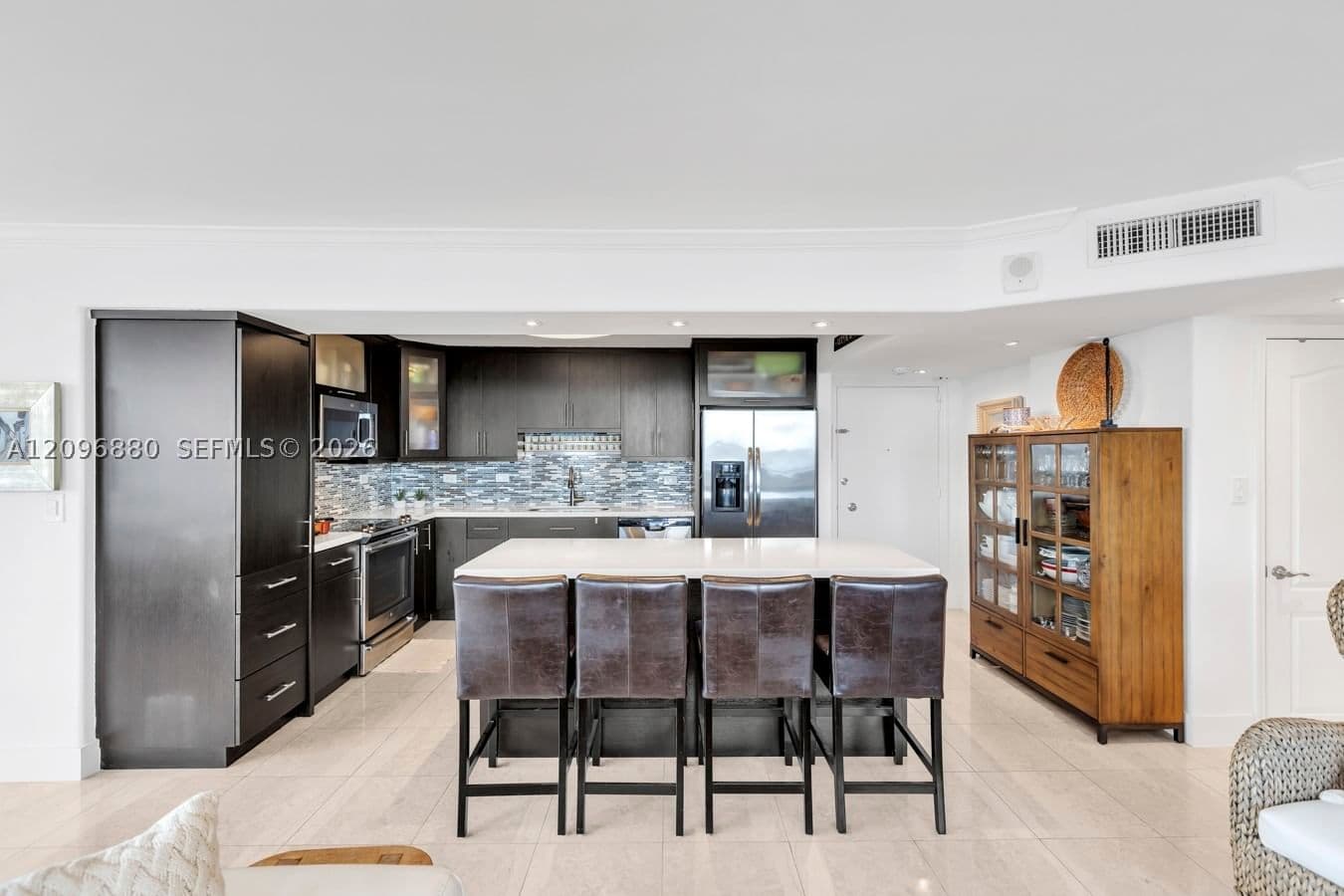 2+1 Condo — 7135 Collins Ave #1126, Miami Beach, FL 33141