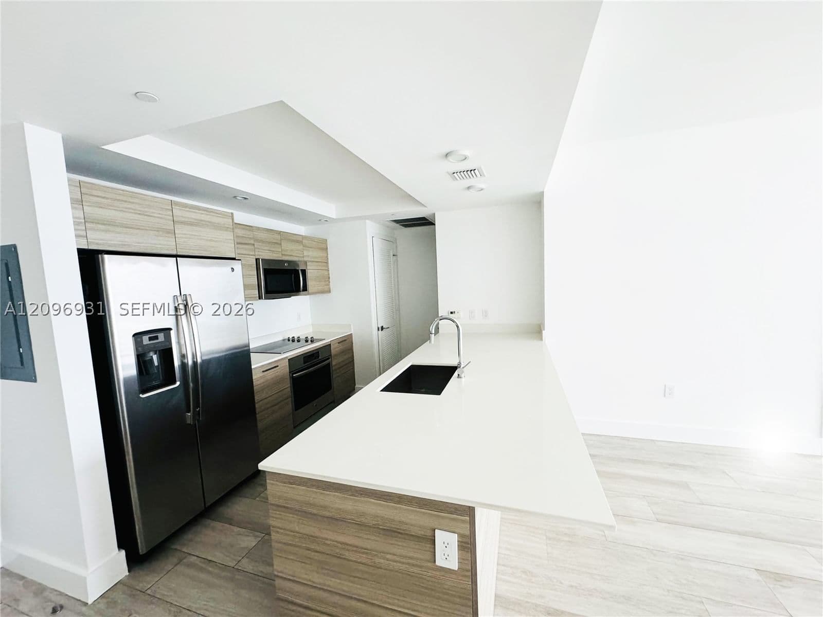 2+1 Condo — 121 34th St #2302, Miami, FL 33137