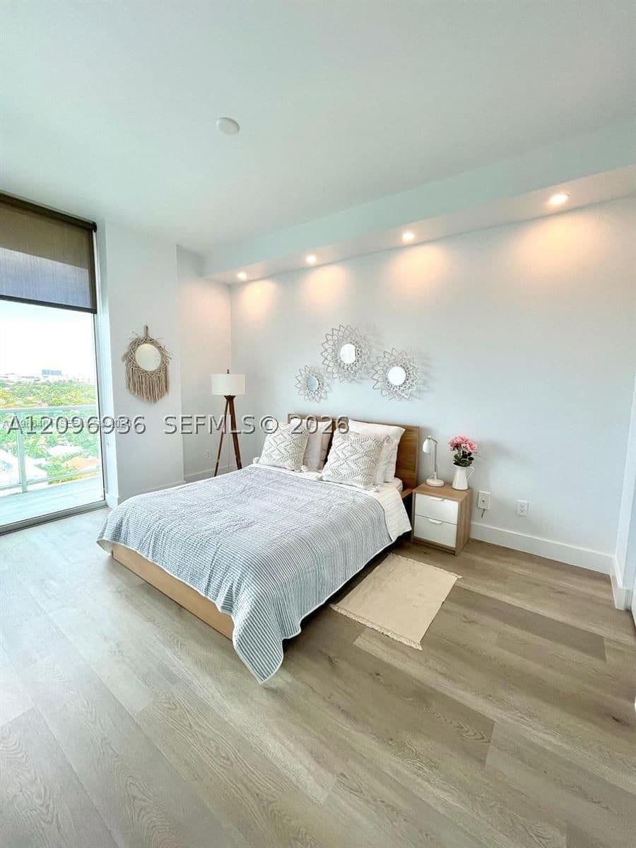 1+1 Condo — 2525 3rd Ave #903, Miami, FL 33129