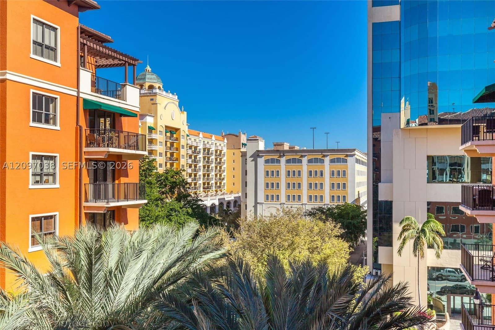 1+1 Condo — 100 Andalusia Ave #609, Coral Gables, FL 33134