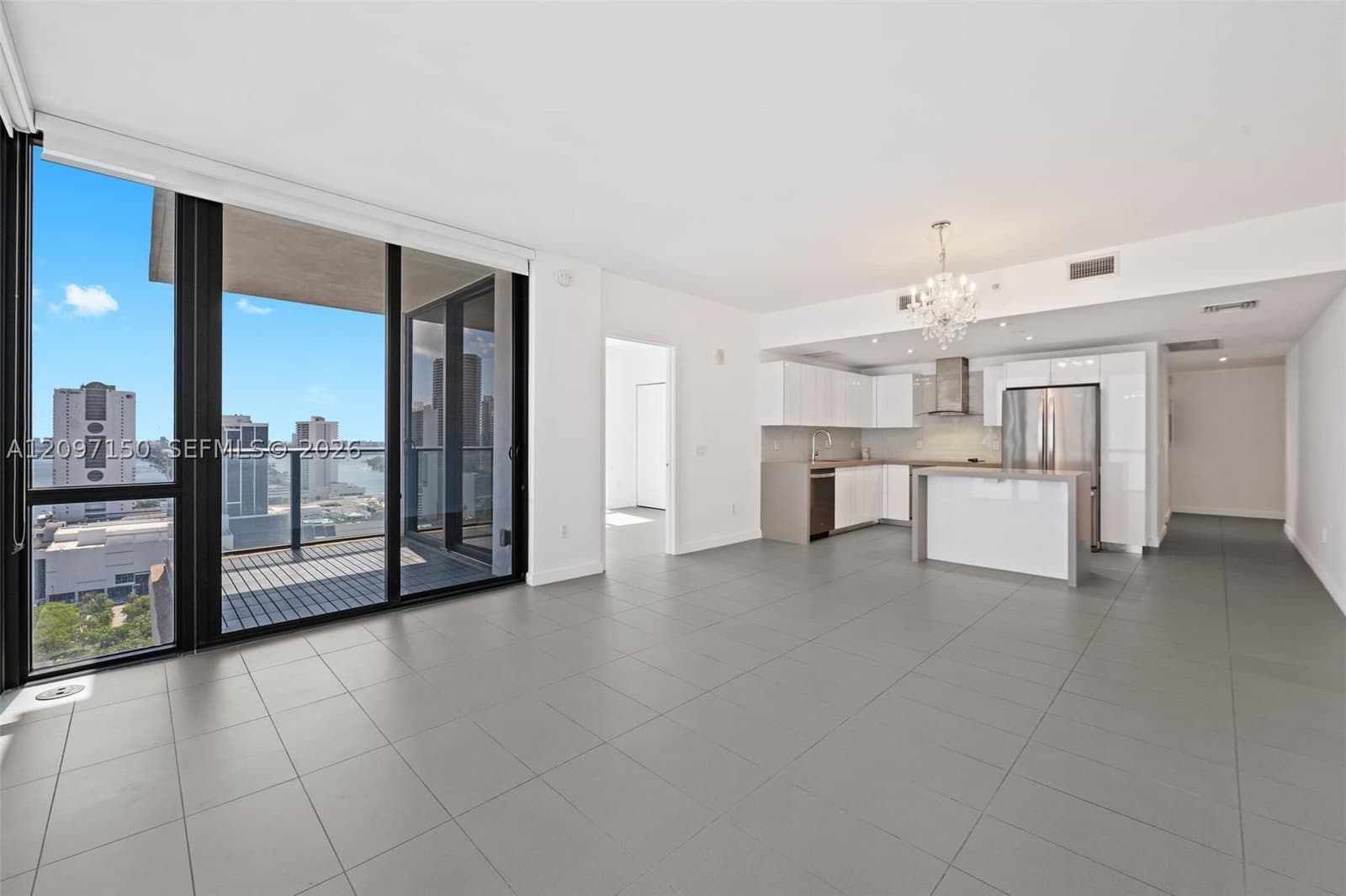 2+1 Condo — 1600 1st Ave #2420, Miami, FL 33132