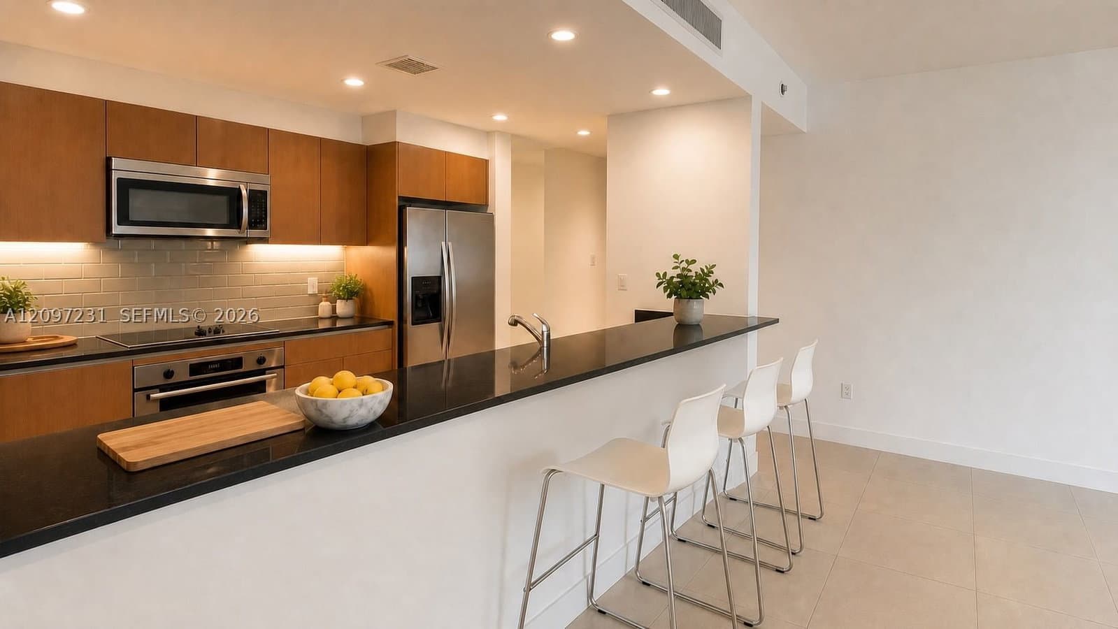 1+1 Condo — 1050 Brickell Ave #3110, Miami, FL 33131