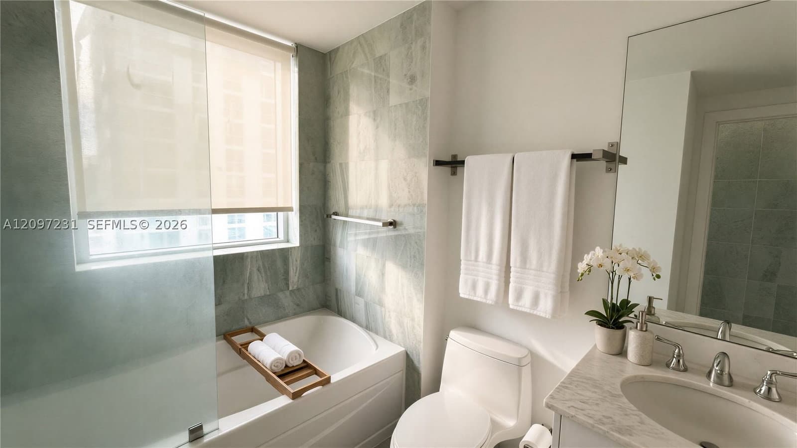 1+1 Condo — 1050 Brickell Ave #3110, Miami, FL 33131