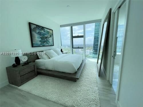 2+1 Condo — 1451 Brickell Ave #4204, Miami, FL 33131