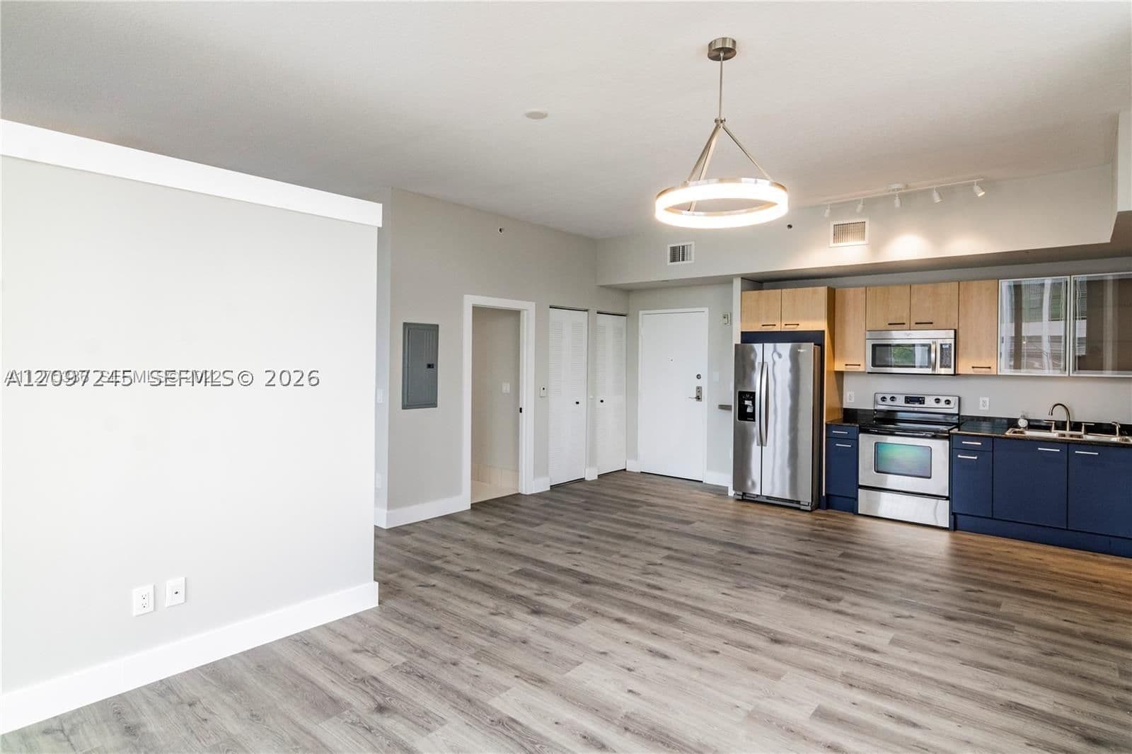 1+1 Condo — 1350 8th Ct #A1-7, Miami, FL 33136