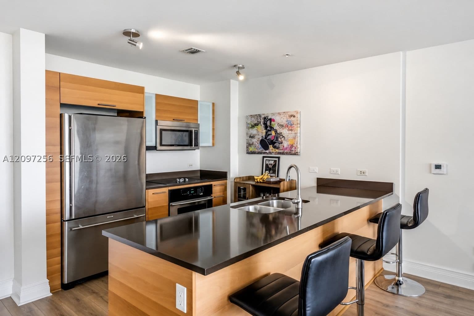 Condo — 3301 1st Ave #H2413, Miami, FL 33137