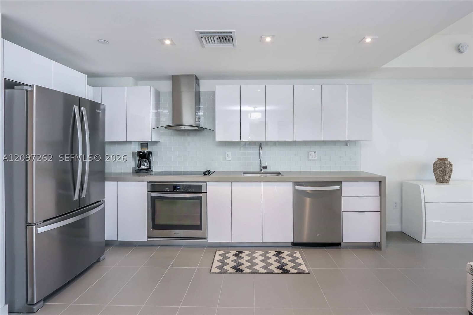 Condo — 1600 1st Ave #2003, Miami, FL 33132