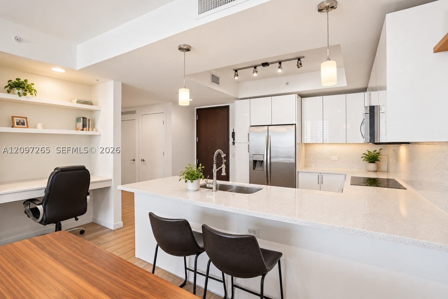1+1 Condo — 999 1st Ave #1909, Miami, FL 33130