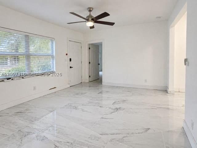3+1 Müstakil ev — 1035 50th St #0, Miami, FL 33127