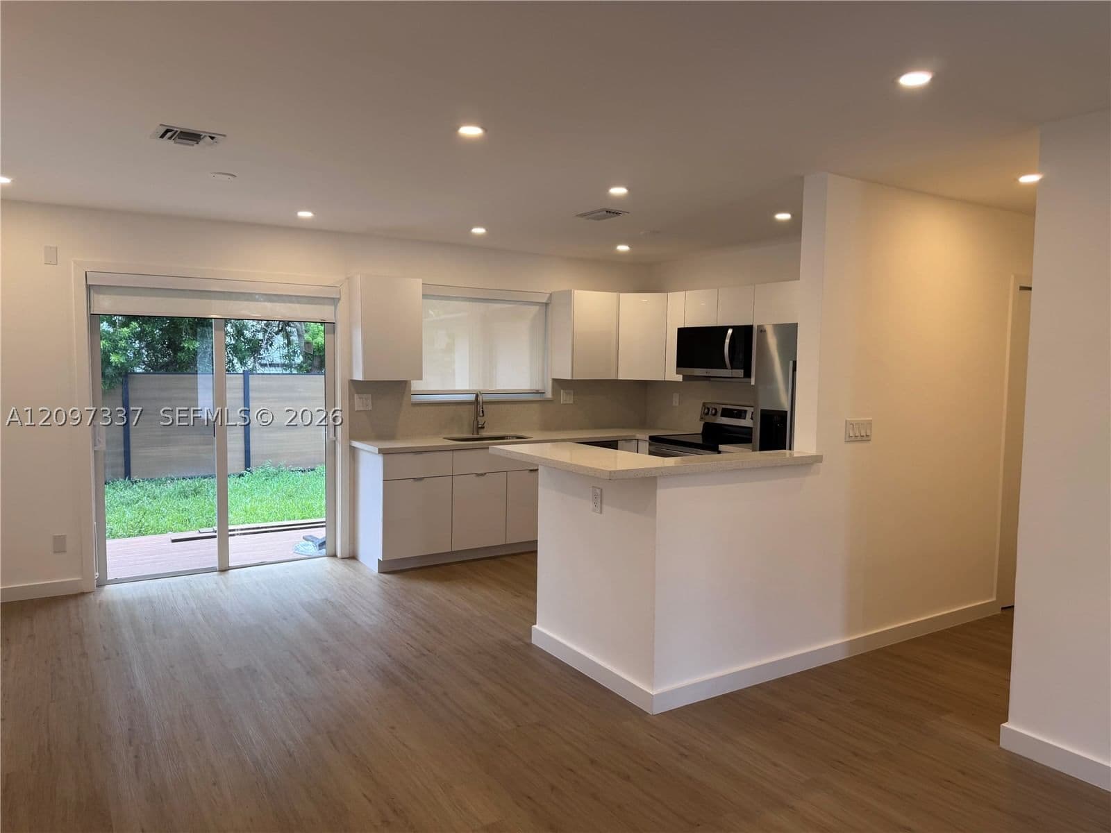 3+1 Mülk — 350 17th Rd #350, Miami, FL 33129