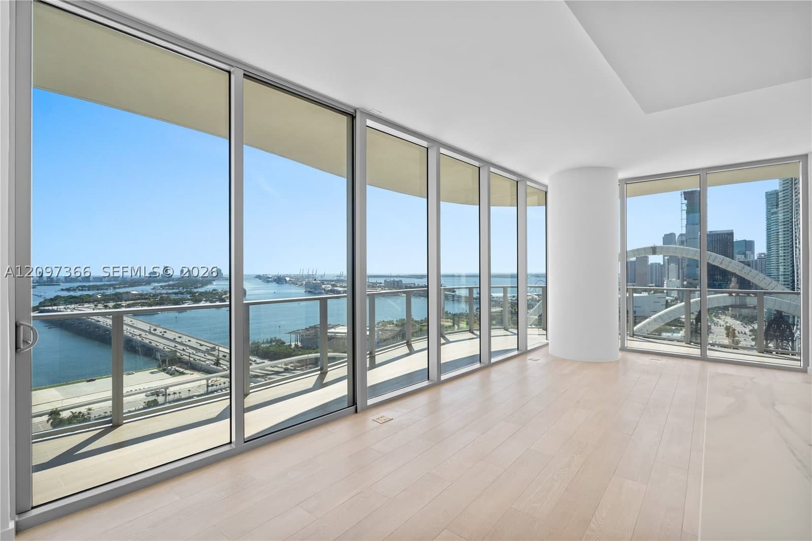 3+1 Condo — 1400 Biscayne Blvd #2601, Miami, FL 33132