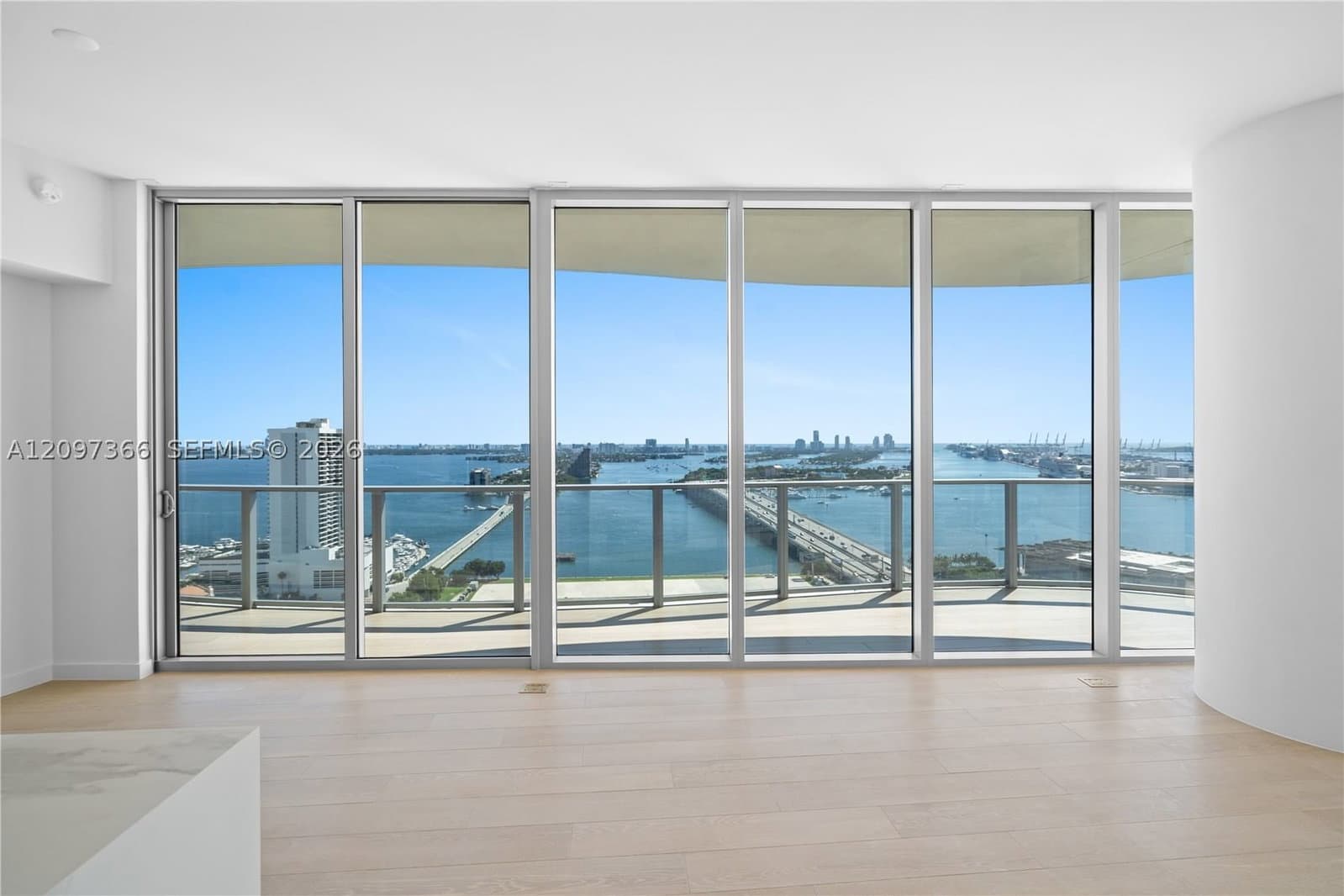 3+1 Condo — 1400 Biscayne Blvd #2601, Miami, FL 33132