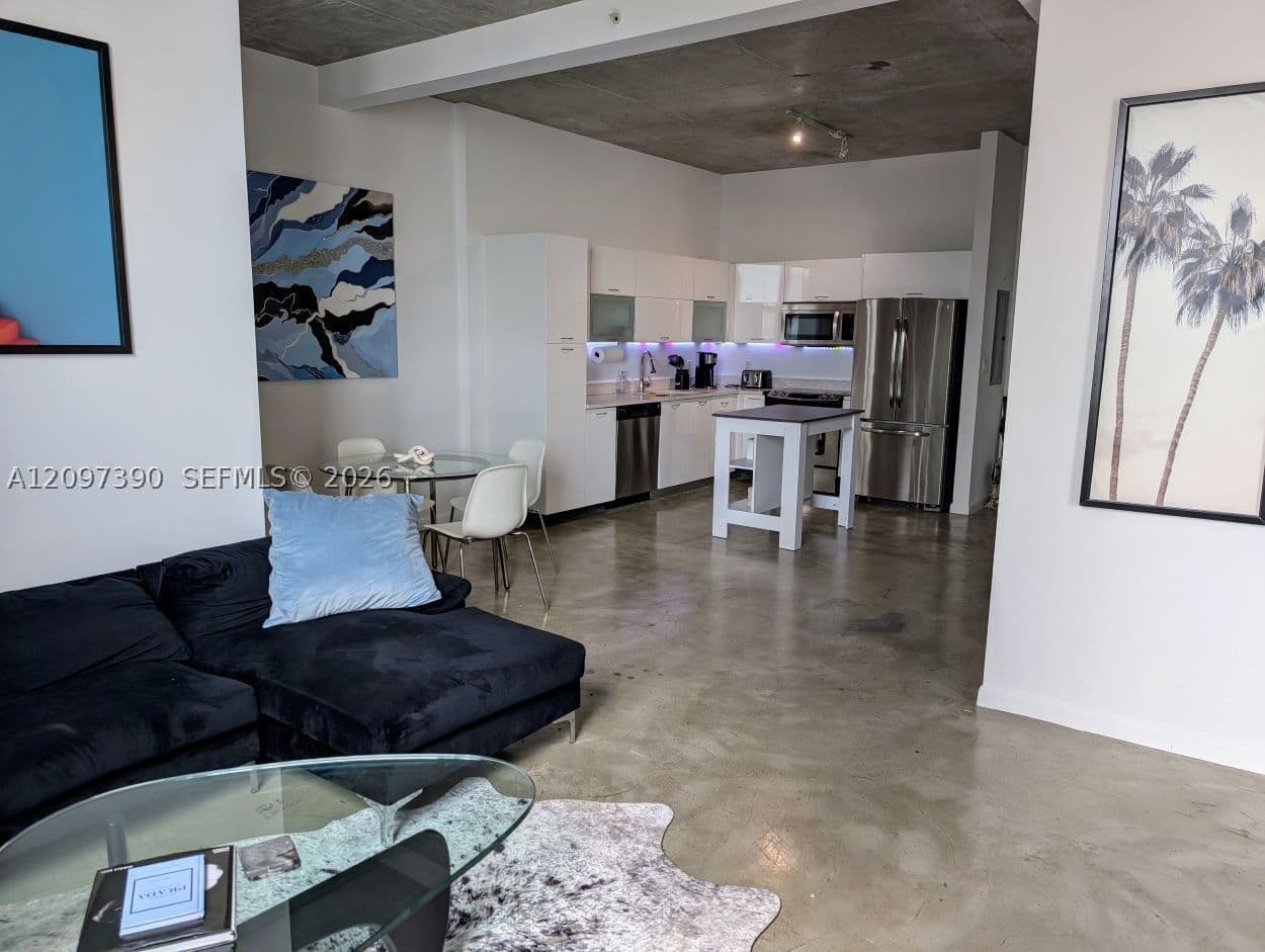 1+1 Condo — 234 3rd St #1204, Miami, FL 33132