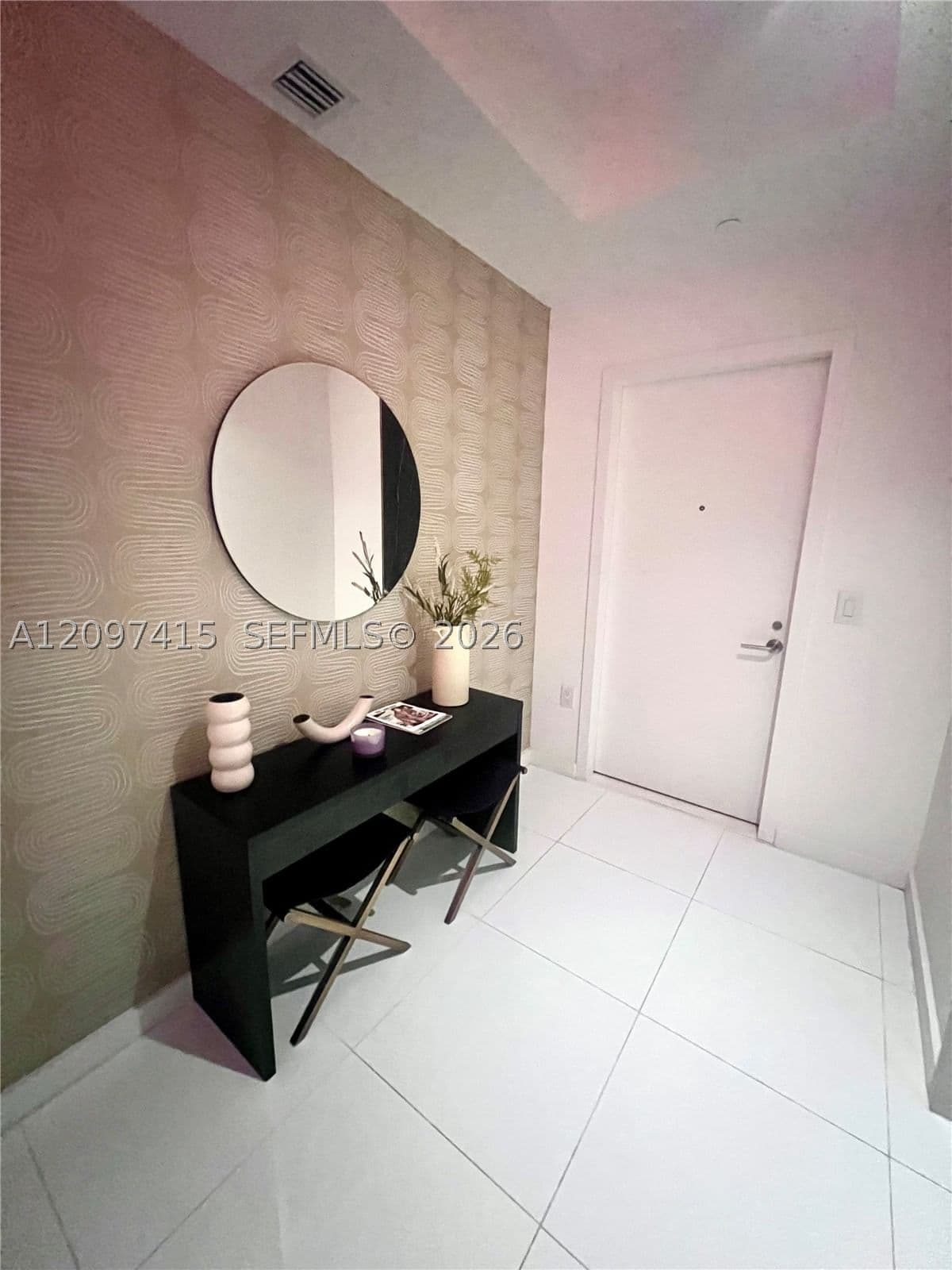 2+1 Condo — 851 1st Ave #1907, Miami, FL 33132