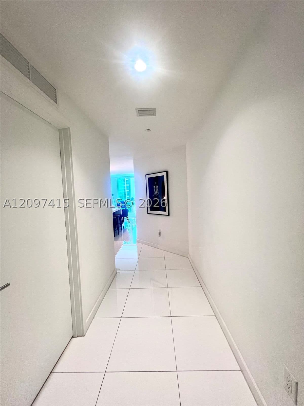 2+1 Condo — 851 1st Ave #1907, Miami, FL 33132