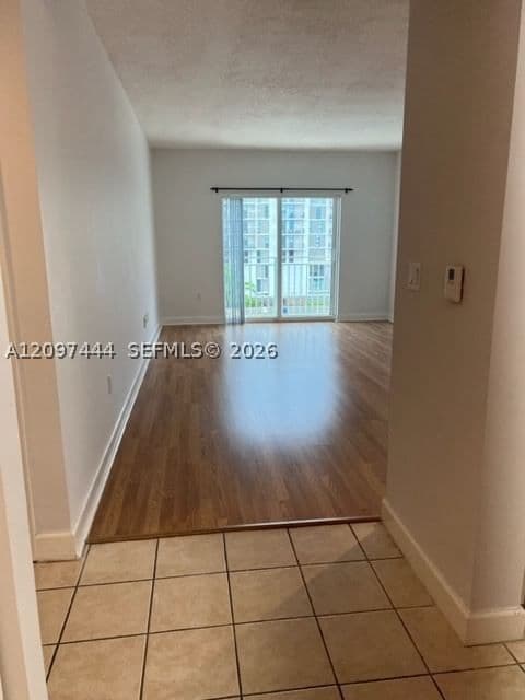 1+1 Condo — 50 Menores Ave #505, Coral Gables, FL 33134