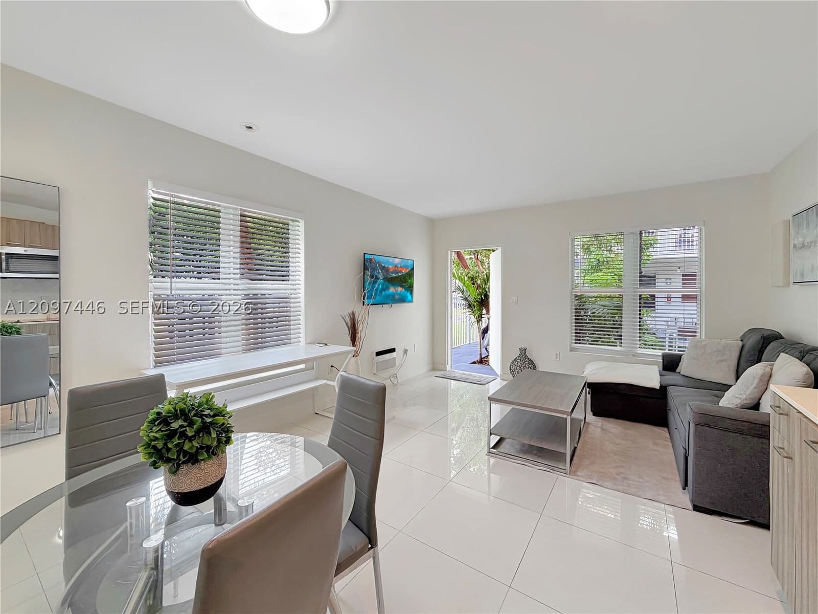 1+1 Condo — 1419 West Ave #106, Miami Beach, FL 33139