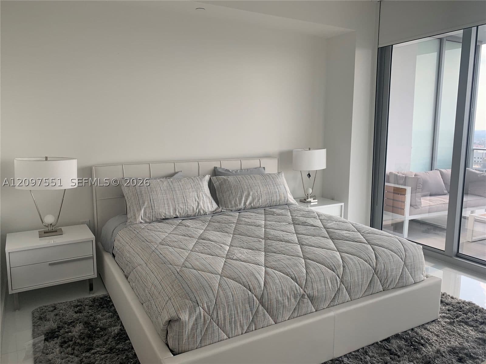 1+1 Condo — 851 1st Ave #3404, Miami, FL 33132