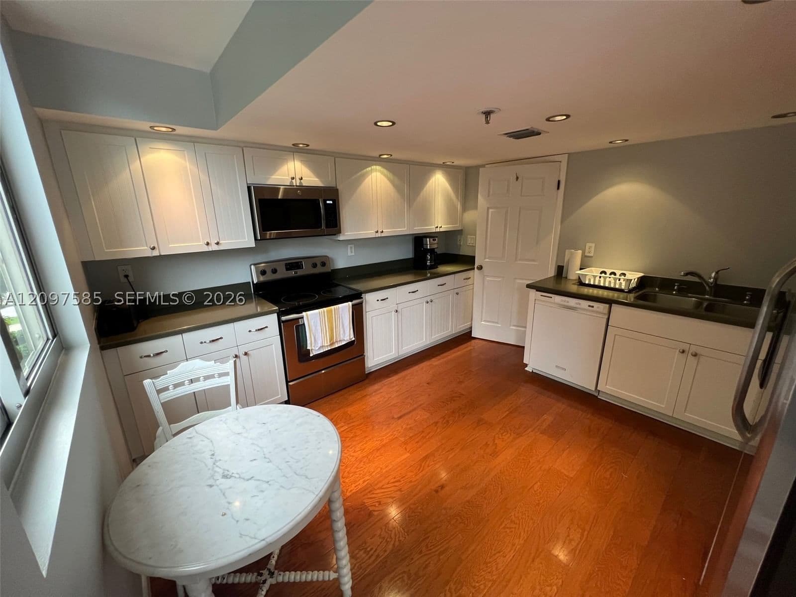 2+1 Condo — 2025 Brickell Ave #503, Miami, FL 33129