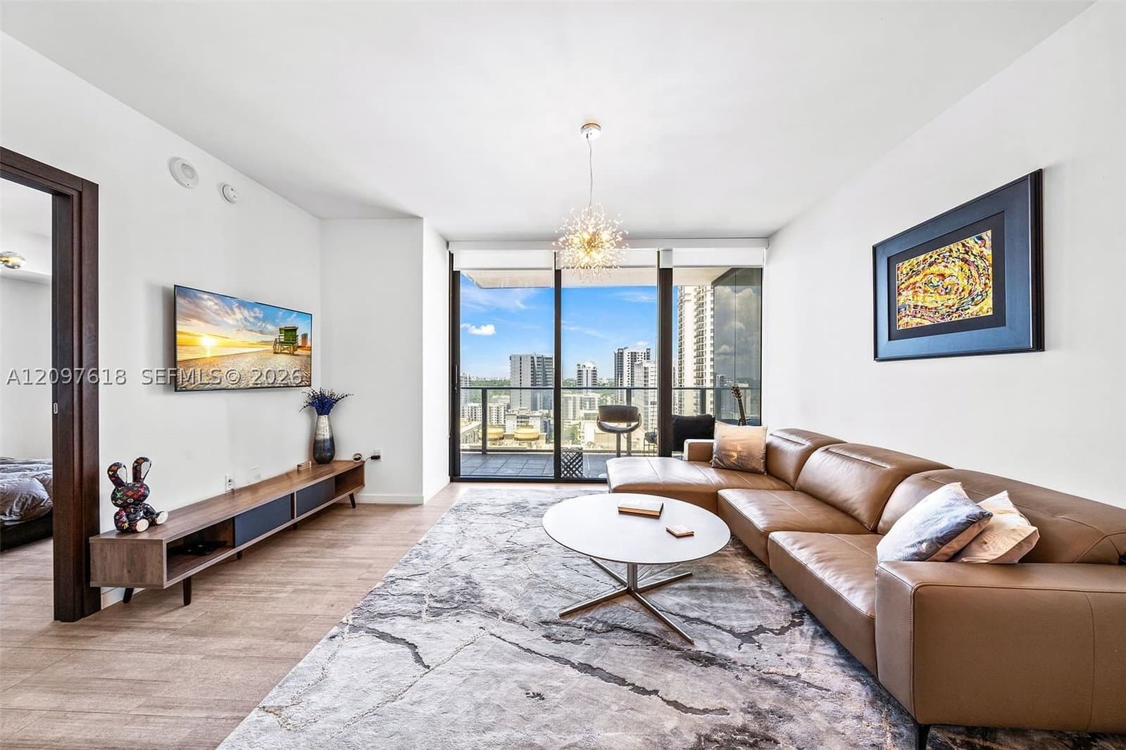 1+1 Condo — 1000 Brickell Plz #2111, Miami, FL 33131