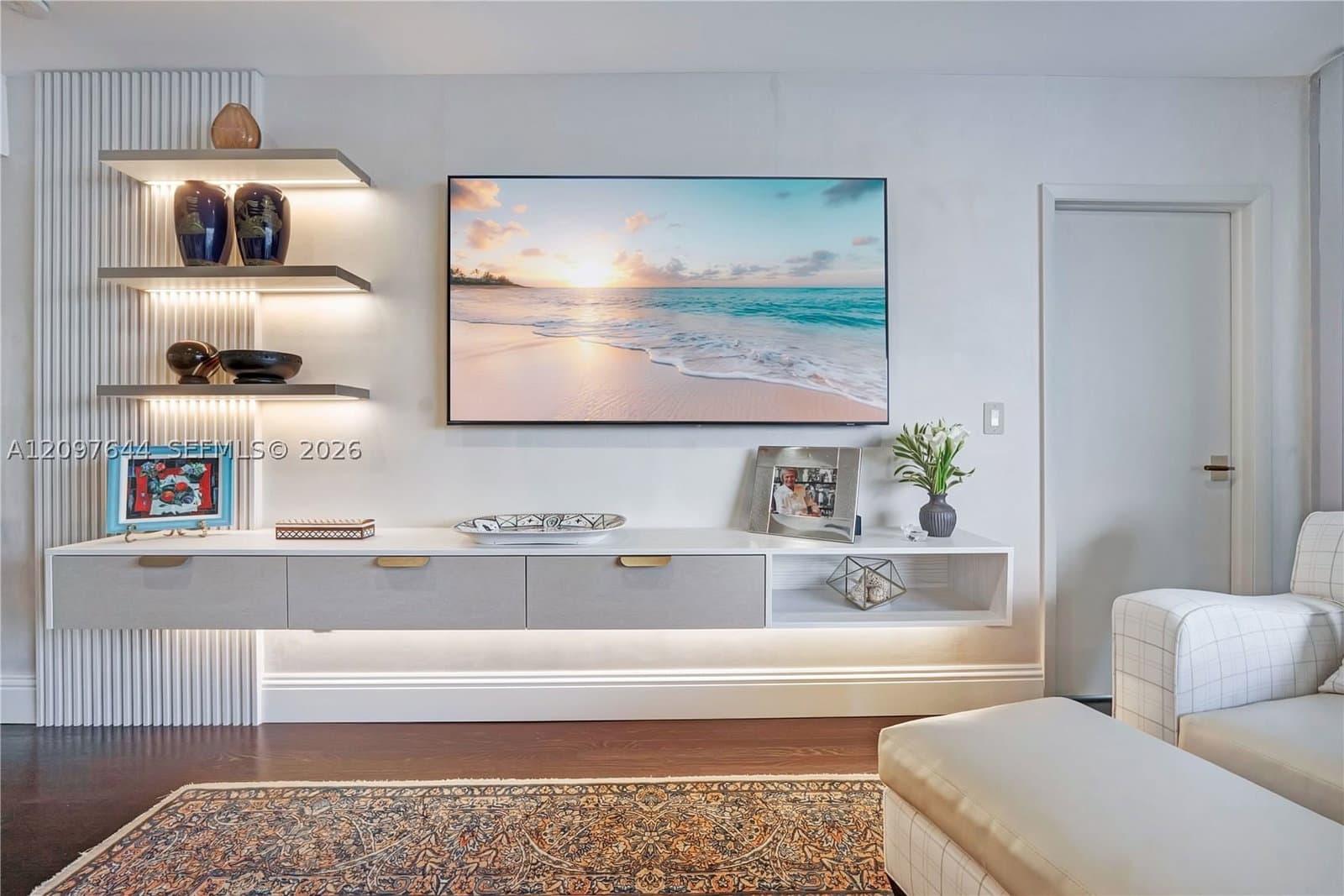 2+1 Condo — 1455 Ocean Dr #904, Miami Beach, FL 33139