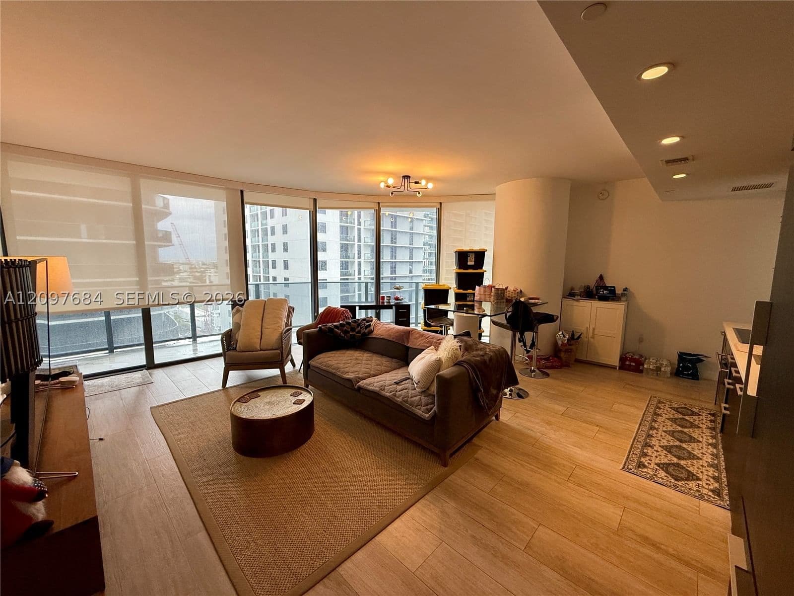 2+1 Condo — 45 9th St #2308, Miami, FL 33130