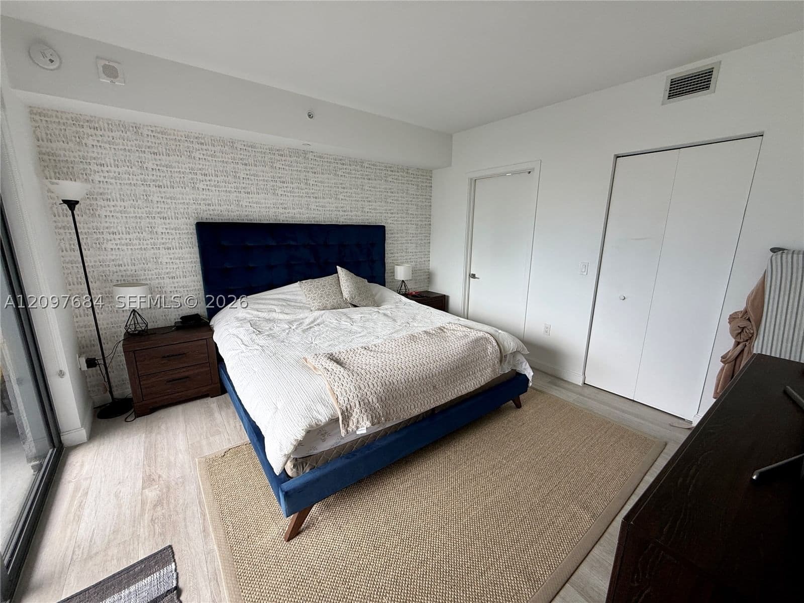 2+1 Condo — 45 9th St #2308, Miami, FL 33130