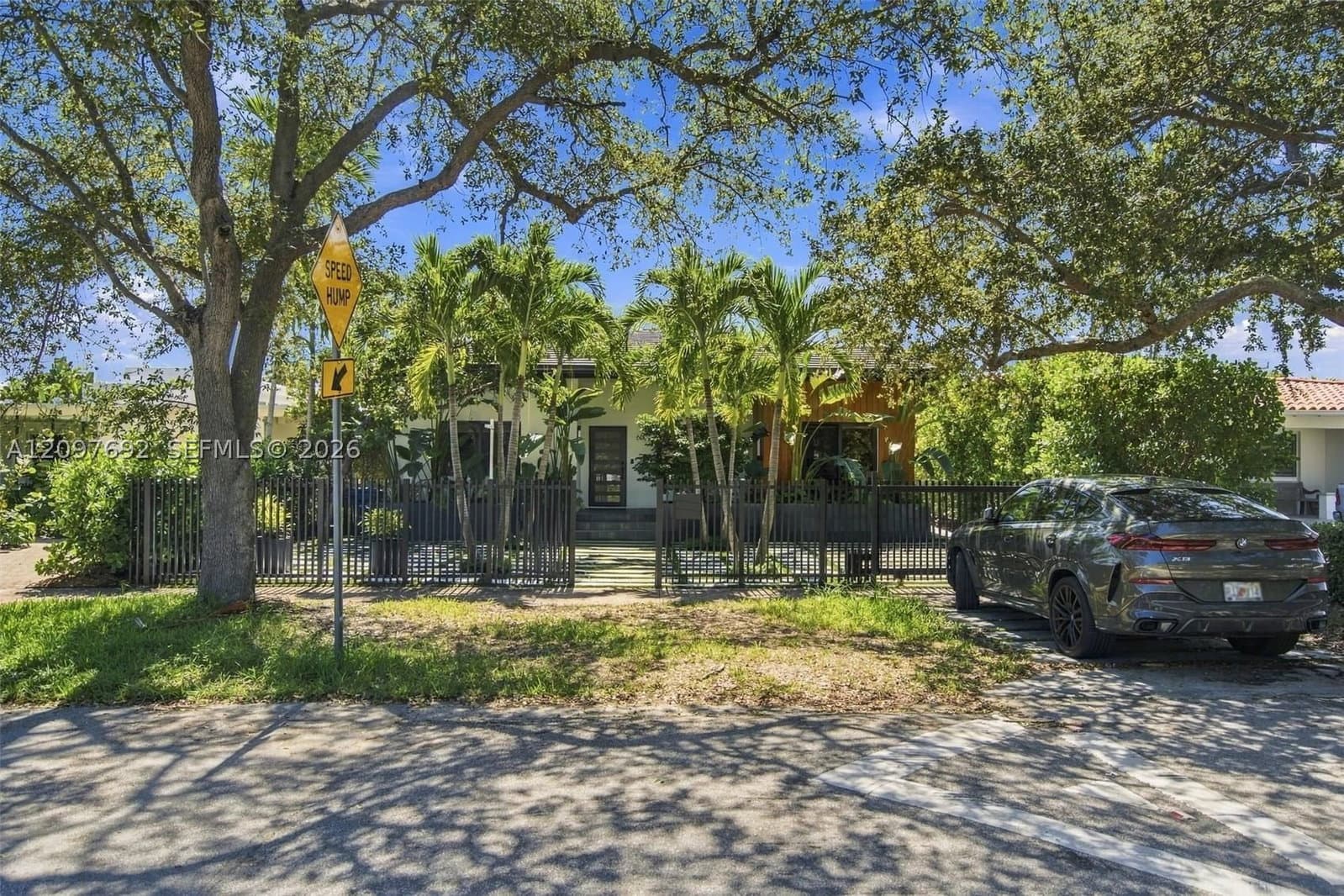 4+1 Müstakil ev — 600 51st St, Miami Beach, FL 33140