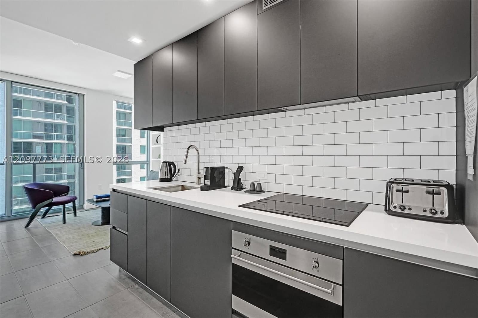 Condo — 227 2nd St #1610, Miami, FL 33132