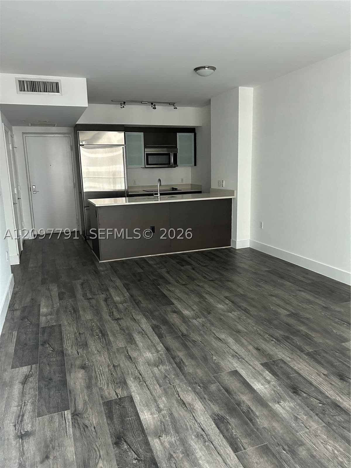 1+1 Daire — 500 Brickell Ave #2304, Miami, FL 33131