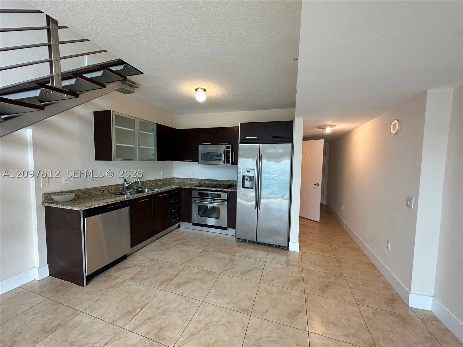 1+1 Condo — 41 5th St #1714, Miami, FL 33131