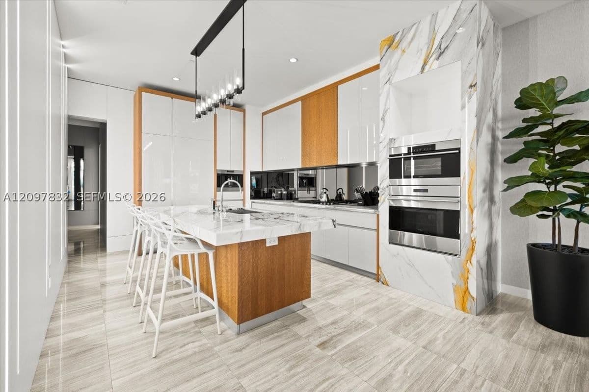 3+1 Condo — 2821 Bayshore Dr #6B, Miami, FL 33133