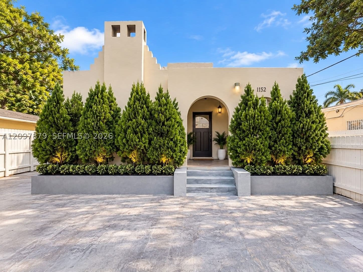 3+1 Müstakil ev — 1152 29th Ter, Miami, FL 33127