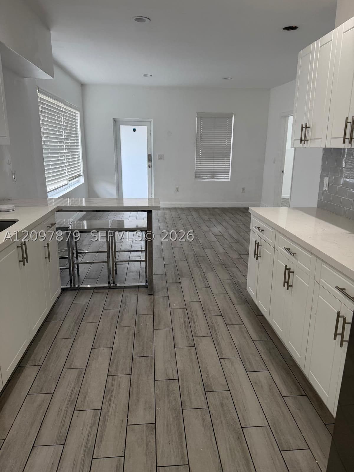 3+1 Mülk — 1152 29th Ter, Miami, FL 33127