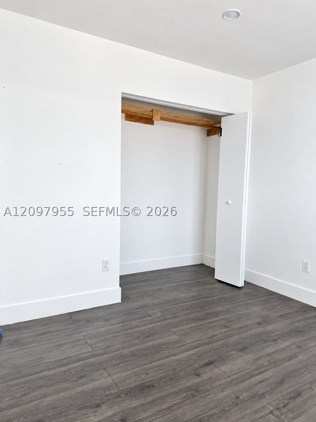 2+1 Daire — 2150 24th St #1, Miami, FL 33142